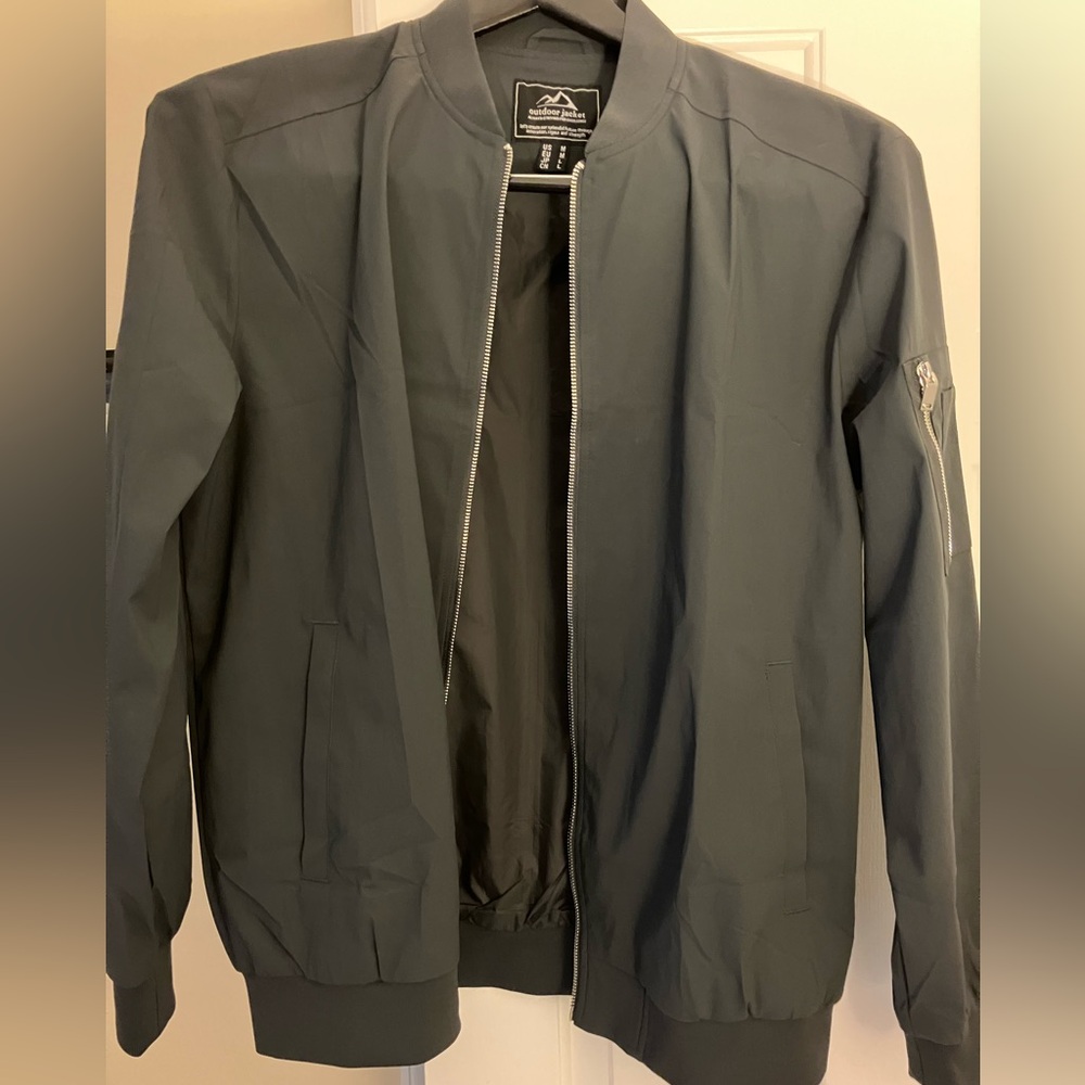 Bomber jacket-M/. NWT